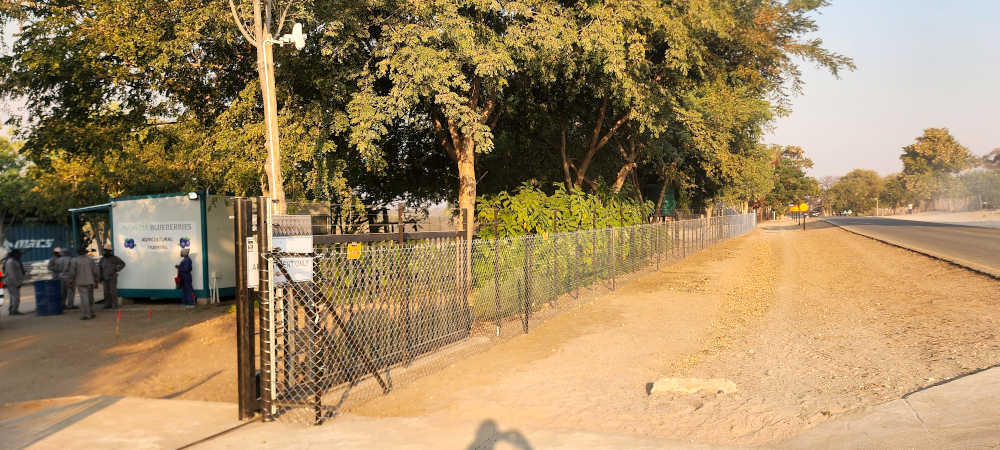 Free-Stand-Fence_11_1000x450-landscape_20240718